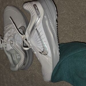 Nike Quest 05 Running Shoes